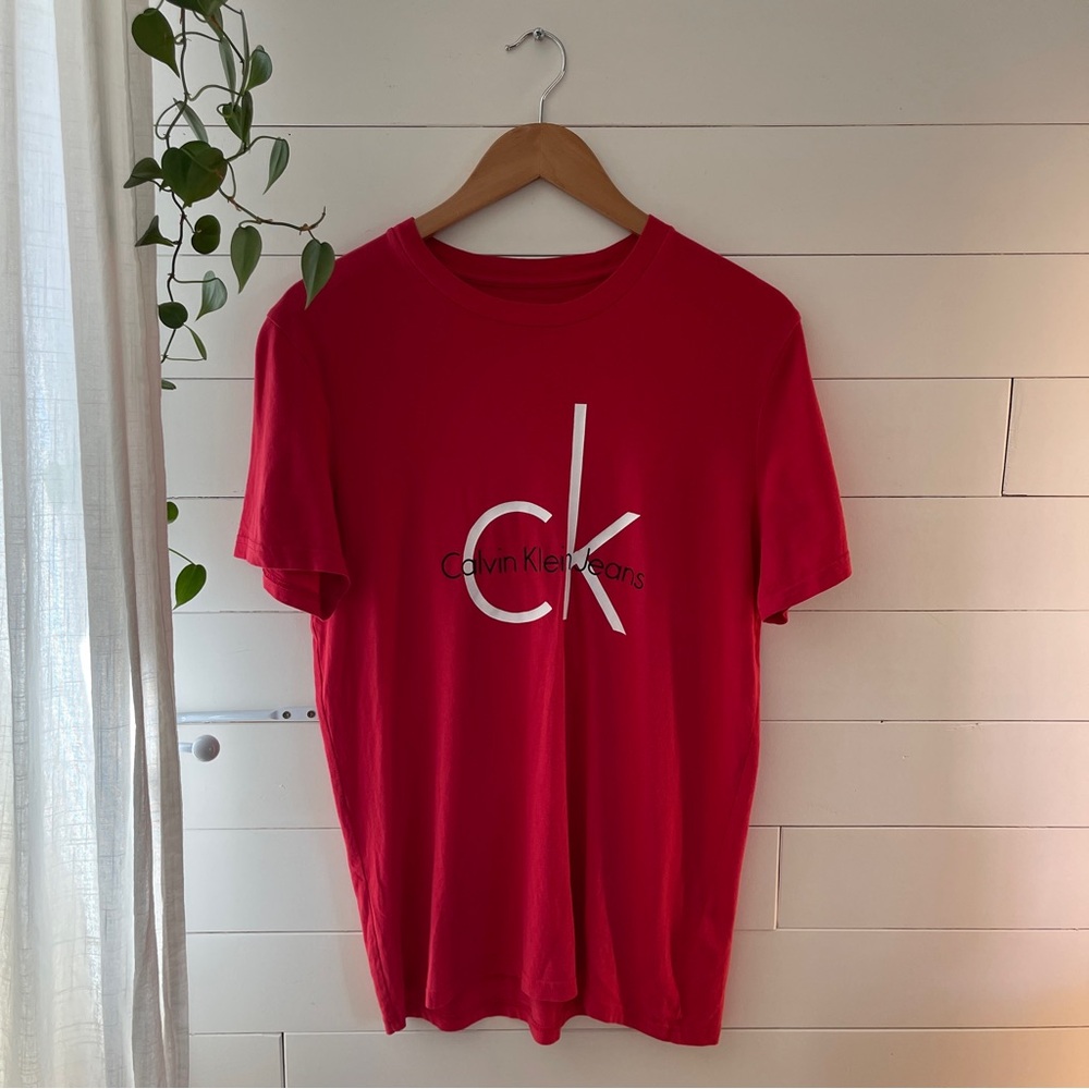 Calvin Klein Tee | Red